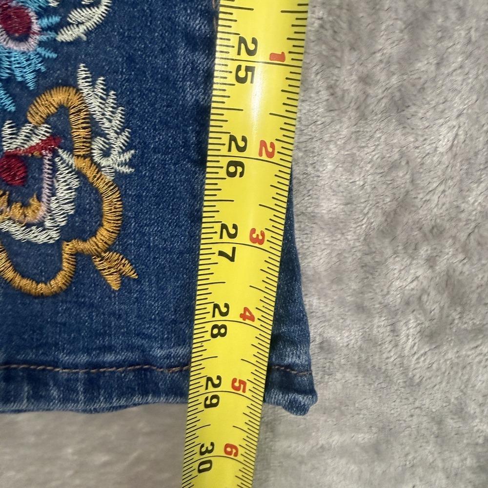 Bamboo Embroidered Bell Bottoms Wide Flare Jeans Sz 7 Blue Soft Denim NWT - Picture 6 of 10